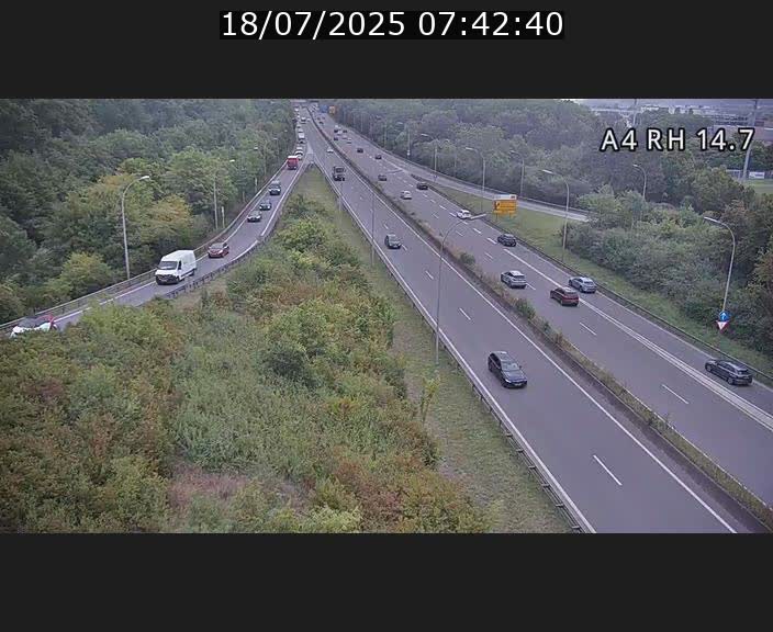 Traffic live webcam Luxembourg Jonction Lankelz - A4 - BK 14.7 - direction Luxembourg