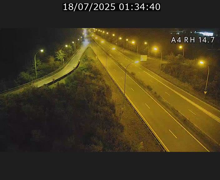 Traffic live webcam Luxembourg Jonction Lankelz - A4 - BK 14.7 - direction Luxembourg
