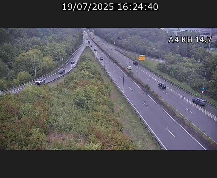 Traffic live webcam Luxembourg Jonction Lankelz - A4 - BK 14.7 - direction Luxembourg