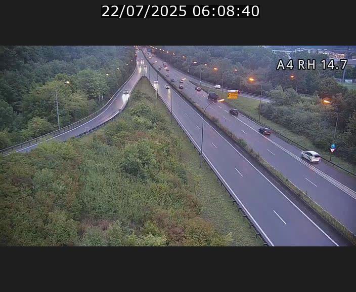 Traffic live webcam Luxembourg Jonction Lankelz - A4 - BK 14.7 - direction Luxembourg