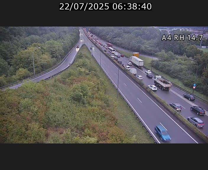 Traffic live webcam Luxembourg Jonction Lankelz - A4 - BK 14.7 - direction Luxembourg