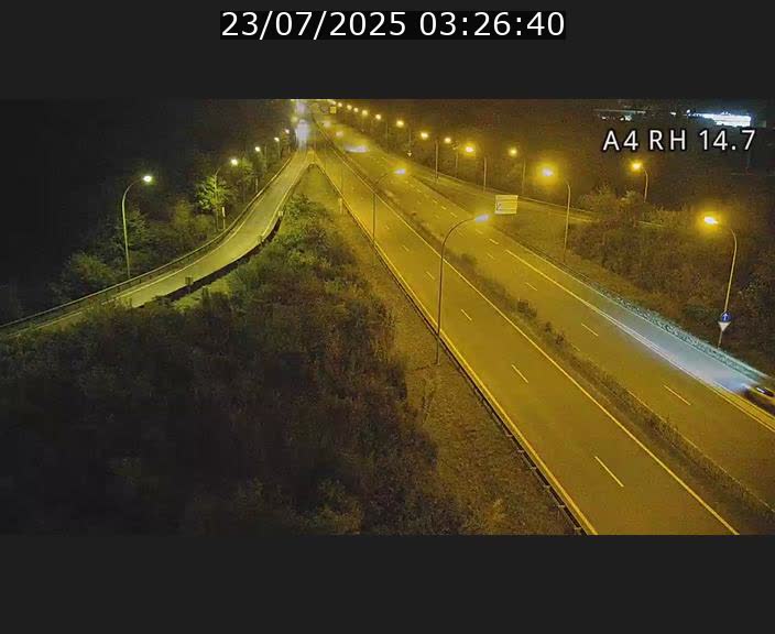 Traffic live webcam Luxembourg Jonction Lankelz - A4 - BK 14.7 - direction Luxembourg