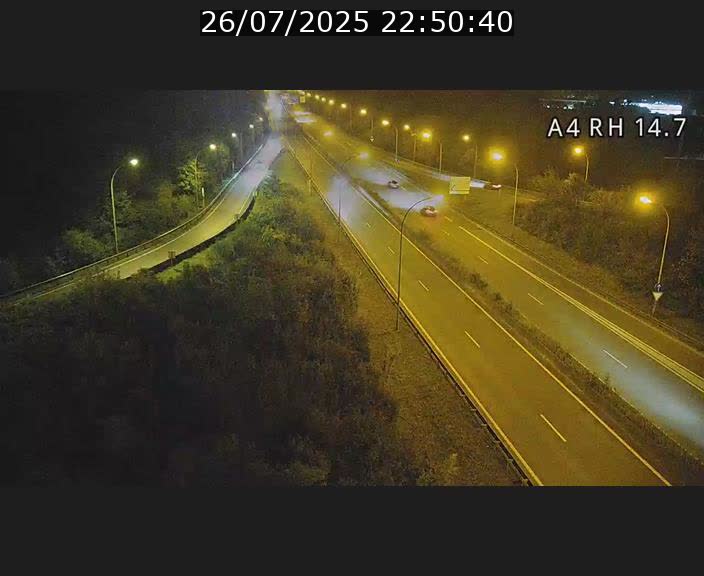 Traffic live webcam Luxembourg Jonction Lankelz - A4 - BK 14.7 - direction Luxembourg