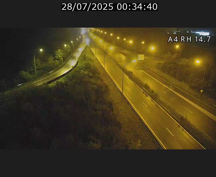 Traffic live webcam Luxembourg Jonction Lankelz - A4 - BK 14.7 - direction Luxembourg