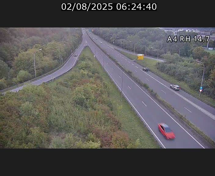 Traffic live webcam Luxembourg Jonction Lankelz - A4 - BK 14.7 - direction Luxembourg