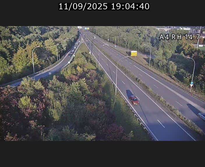 Traffic live webcam Luxembourg Jonction Lankelz - A4 - BK 14.7 - direction Luxembourg