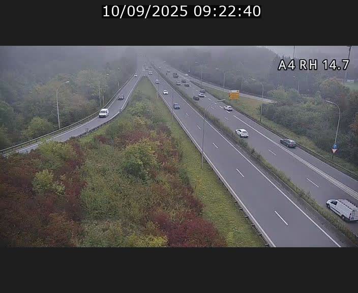 Traffic live webcam Luxembourg Jonction Lankelz - A4 - BK 14.7 - direction Luxembourg
