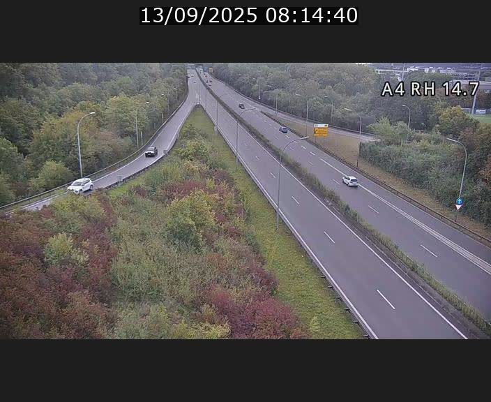 Traffic live webcam Luxembourg Jonction Lankelz - A4 - BK 14.7 - direction Luxembourg