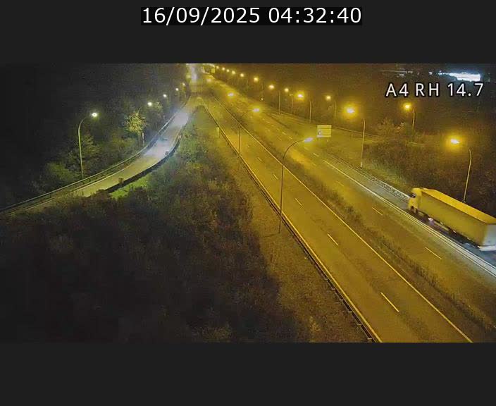 Traffic live webcam Luxembourg Jonction Lankelz - A4 - BK 14.7 - direction Luxembourg