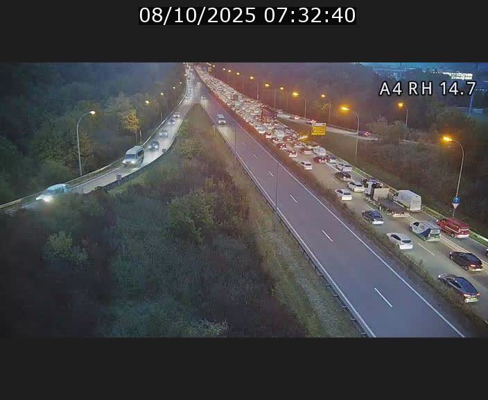Traffic live webcam Luxembourg Jonction Lankelz - A4 - BK 14.7 - direction Luxembourg