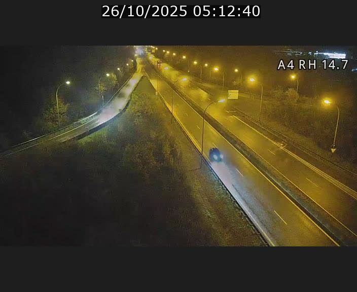 Traffic live webcam Luxembourg Jonction Lankelz - A4 - BK 14.7 - direction Luxembourg