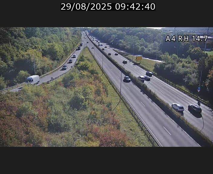 <h2>Traffic live webcam Luxembourg Jonction Lankelz - A4 - BK 14.7 - direction Luxembourg</h2>