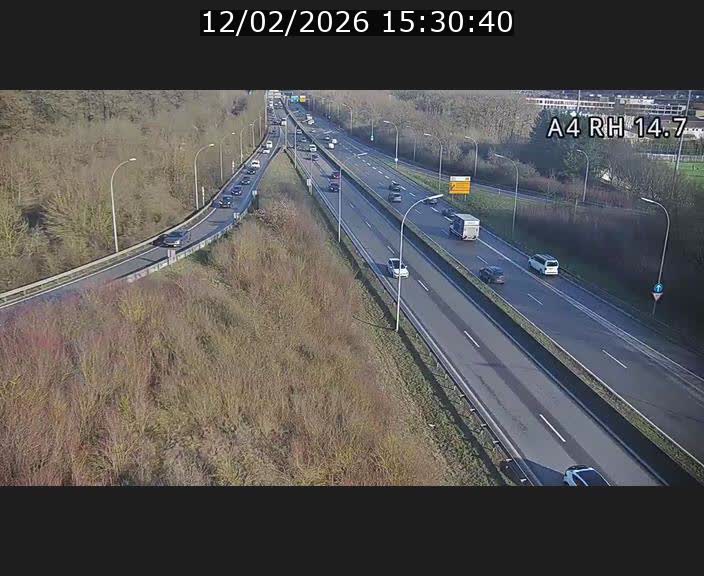 <h2>Traffic live webcam Luxembourg Jonction Lankelz - A4 - BK 14.7 - direction Luxembourg</h2>