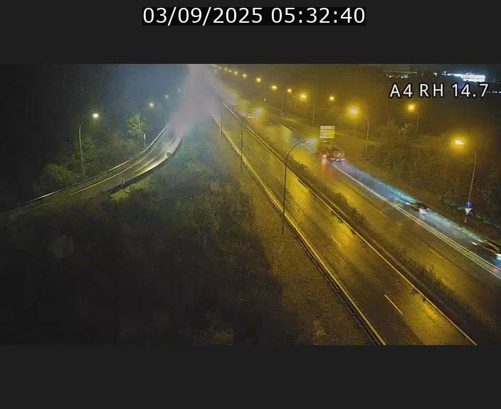 <h2>Traffic live webcam Luxembourg Jonction Lankelz - A4 - BK 14.7 - direction Luxembourg</h2>