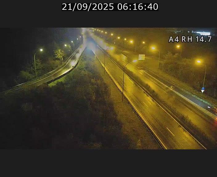 <h2>Traffic live webcam Luxembourg Jonction Lankelz - A4 - BK 14.7 - direction Luxembourg</h2>
