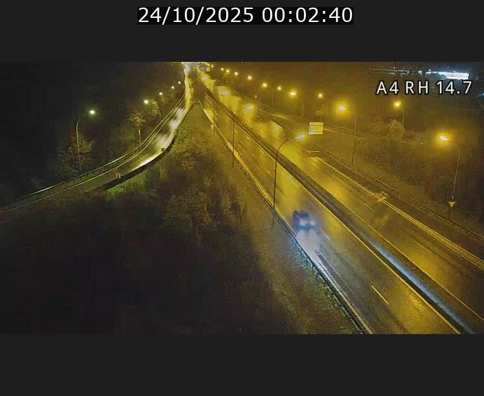<h2>Traffic live webcam Luxembourg Jonction Lankelz - A4 - BK 14.7 - direction Luxembourg</h2>
