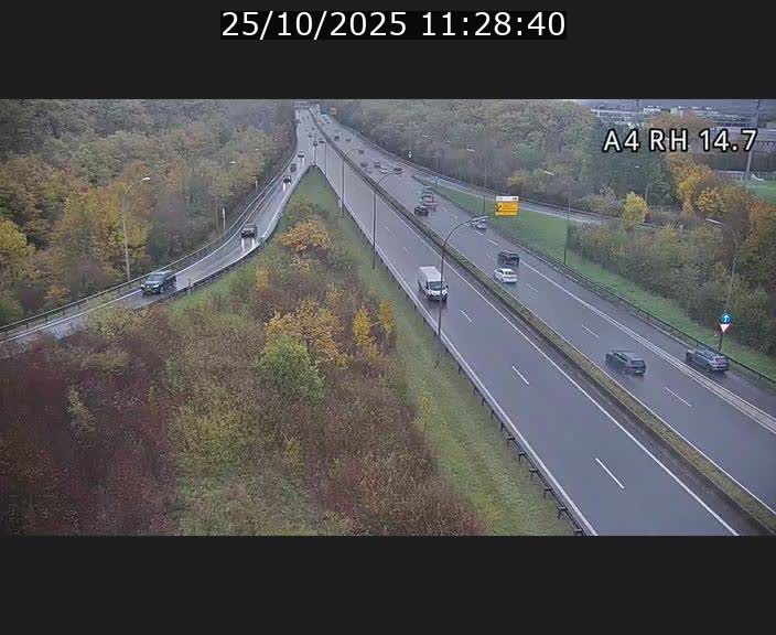 <h2>Traffic live webcam Luxembourg Jonction Lankelz - A4 - BK 14.7 - direction Luxembourg</h2>