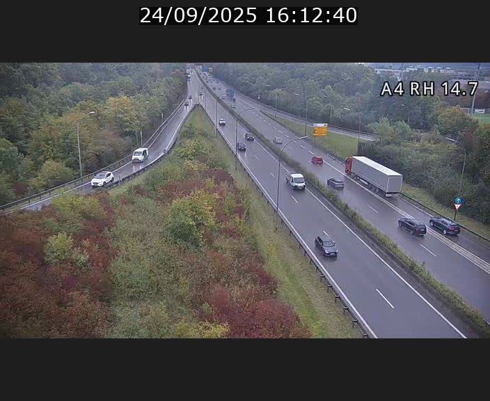 <h2>Traffic live webcam Luxembourg Jonction Lankelz - A4 - BK 14.7 - direction Luxembourg</h2>