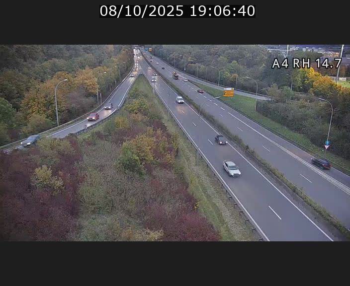 <h2>Traffic live webcam Luxembourg Jonction Lankelz - A4 - BK 14.7 - direction Luxembourg</h2>