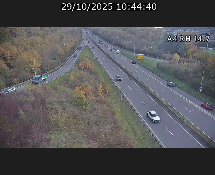 <h2>Traffic live webcam Luxembourg Jonction Lankelz - A4 - BK 14.7 - direction Luxembourg</h2>