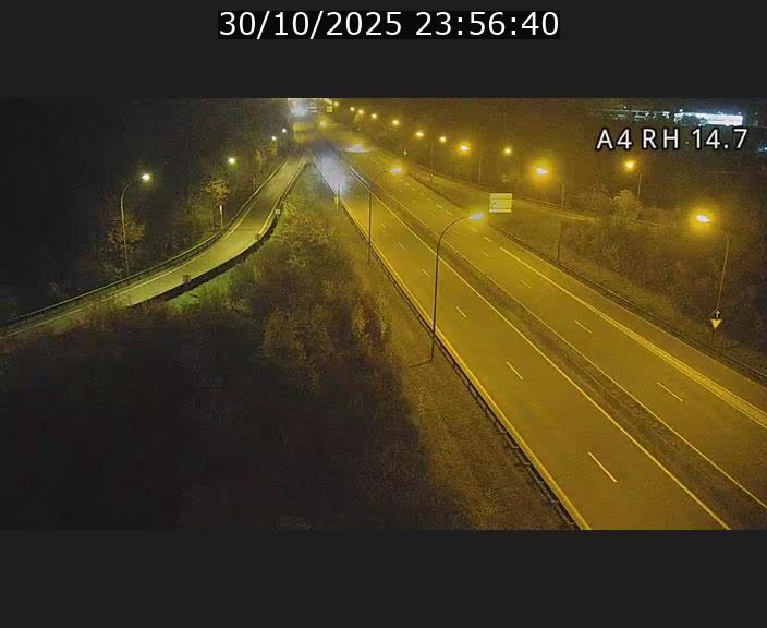 <h2>Traffic live webcam Luxembourg Jonction Lankelz - A4 - BK 14.7 - direction Luxembourg</h2>