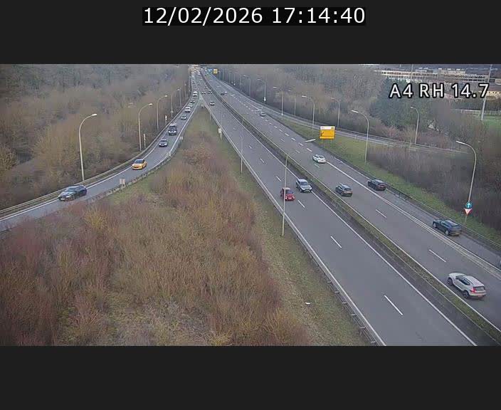 <h2>Traffic live webcam Luxembourg Jonction Lankelz - A4 - BK 14.7 - direction Luxembourg</h2>