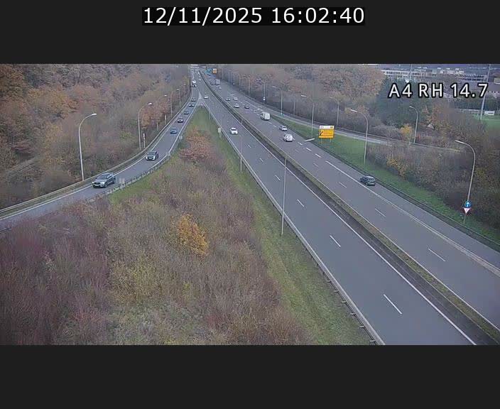 <h2>Traffic live webcam Luxembourg Jonction Lankelz - A4 - BK 14.7 - direction Luxembourg</h2>