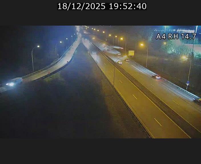 <h2>Traffic live webcam Luxembourg Jonction Lankelz - A4 - BK 14.7 - direction Luxembourg</h2>