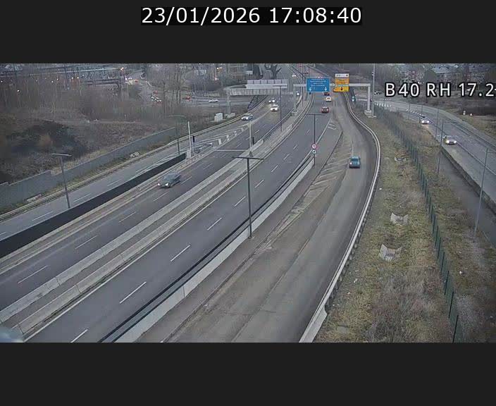 Webcam sur le contournement d'Esch Belval à hauteur de la sortie Université de Luxembourg. Vue orientée vers Luxembourg