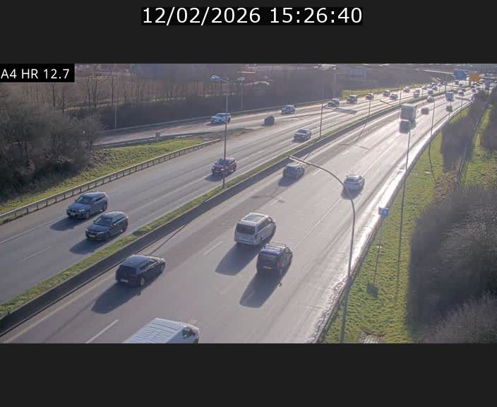 <h2>Traffic live webcam Luxembourg Esch sur Alzette - A4 - BK 12.7 - direction Esch-Belval</h2>