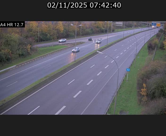 <h2>Traffic live webcam Luxembourg Esch sur Alzette - A4 - BK 12.7 - direction Esch-Belval</h2>