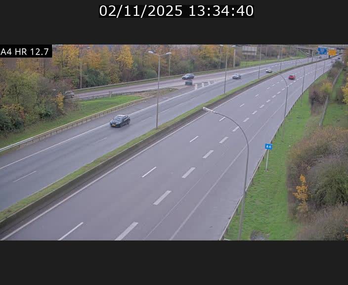 <h2>Traffic live webcam Luxembourg Esch sur Alzette - A4 - BK 12.7 - direction Esch-Belval</h2>