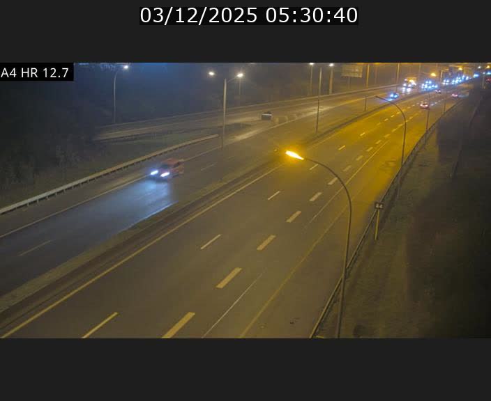 <h2>Traffic live webcam Luxembourg Esch sur Alzette - A4 - BK 12.7 - direction Esch-Belval</h2>