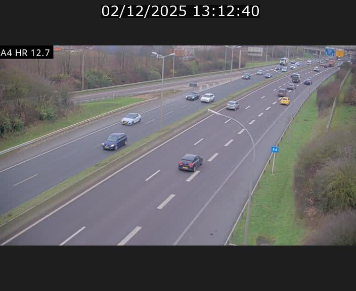 <h2>Traffic live webcam Luxembourg Esch sur Alzette - A4 - BK 12.7 - direction Esch-Belval</h2>