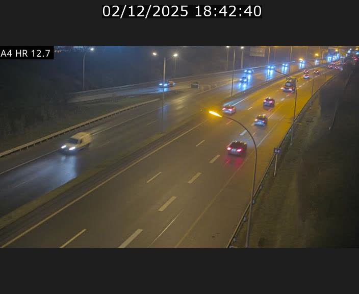 <h2>Traffic live webcam Luxembourg Esch sur Alzette - A4 - BK 12.7 - direction Esch-Belval</h2>