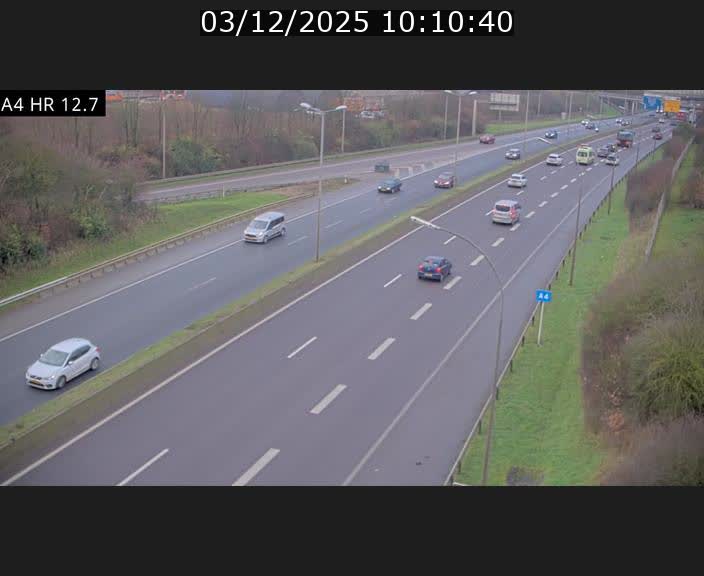 <h2>Traffic live webcam Luxembourg Esch sur Alzette - A4 - BK 12.7 - direction Esch-Belval</h2>