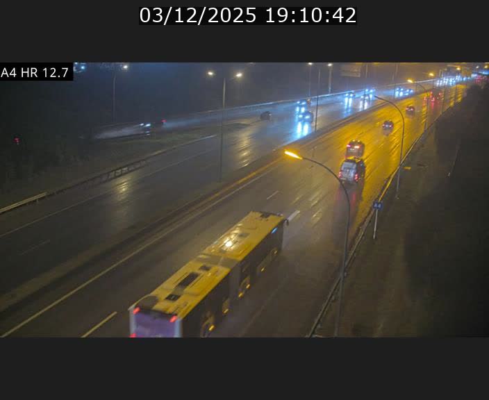 <h2>Traffic live webcam Luxembourg Esch sur Alzette - A4 - BK 12.7 - direction Esch-Belval</h2>