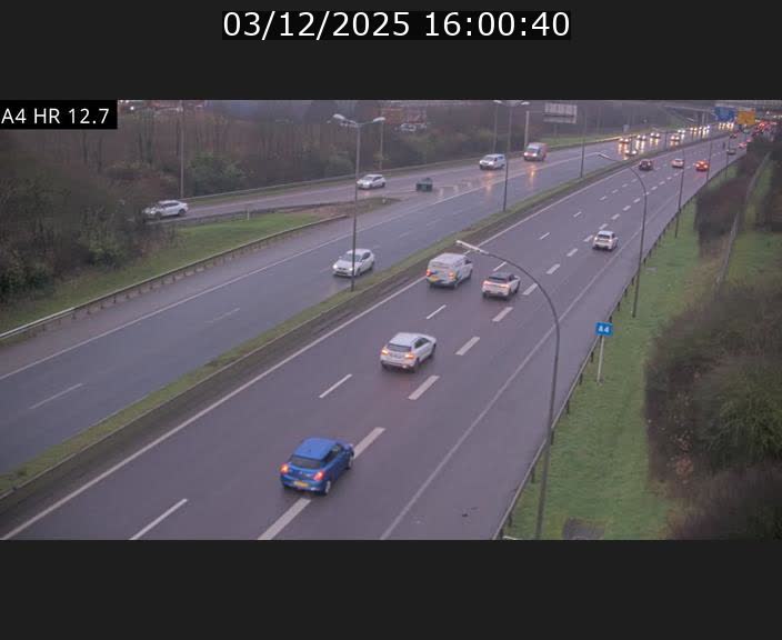 <h2>Traffic live webcam Luxembourg Esch sur Alzette - A4 - BK 12.7 - direction Esch-Belval</h2>