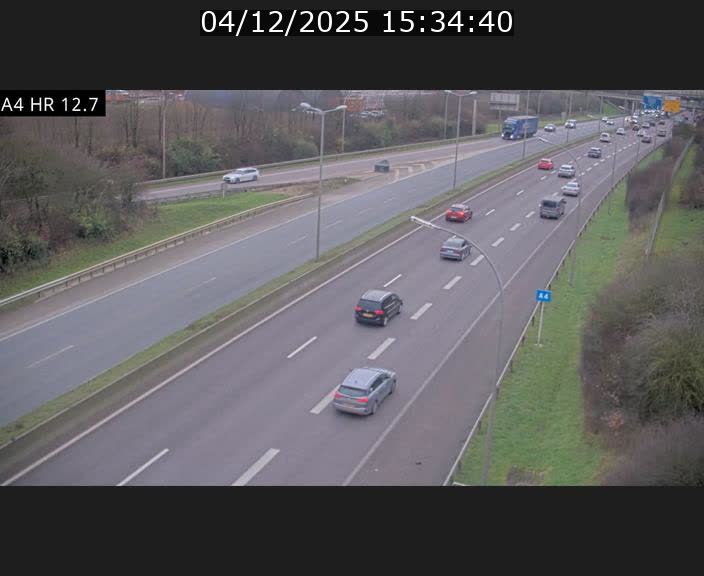 <h2>Traffic live webcam Luxembourg Esch sur Alzette - A4 - BK 12.7 - direction Esch-Belval</h2>