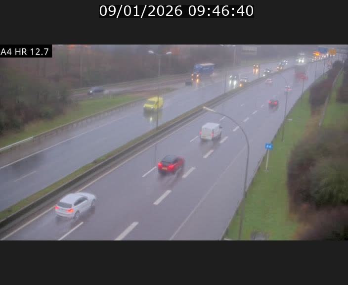 <h2>Traffic live webcam Luxembourg Esch sur Alzette - A4 - BK 12.7 - direction Esch-Belval</h2>