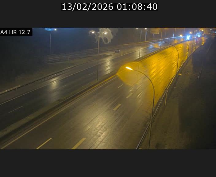 <h2>Traffic live webcam Luxembourg Esch sur Alzette - A4 - BK 12.7 - direction Esch-Belval</h2>