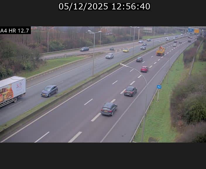 <h2>Traffic live webcam Luxembourg Esch sur Alzette - A4 - BK 12.7 - direction Esch-Belval</h2>