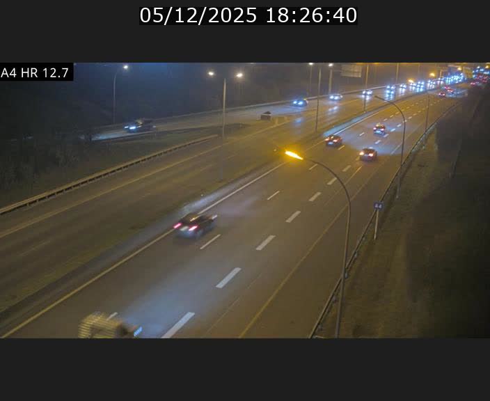 <h2>Traffic live webcam Luxembourg Esch sur Alzette - A4 - BK 12.7 - direction Esch-Belval</h2>