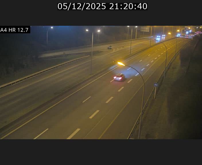<h2>Traffic live webcam Luxembourg Esch sur Alzette - A4 - BK 12.7 - direction Esch-Belval</h2>