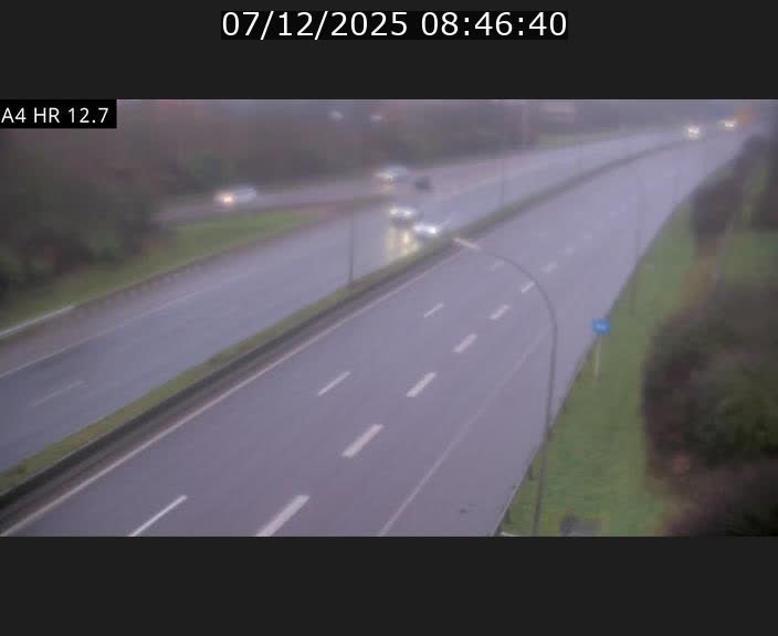<h2>Traffic live webcam Luxembourg Esch sur Alzette - A4 - BK 12.7 - direction Esch-Belval</h2>