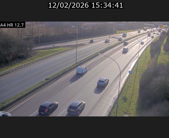 <h2>Traffic live webcam Luxembourg Esch sur Alzette - A4 - BK 12.7 - direction Esch-Belval</h2>