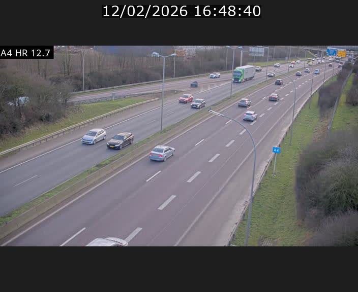 <h2>Traffic live webcam Luxembourg Esch sur Alzette - A4 - BK 12.7 - direction Esch-Belval</h2>