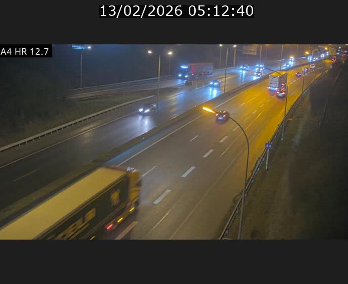 <h2>Traffic live webcam Luxembourg Esch sur Alzette - A4 - BK 12.7 - direction Esch-Belval</h2>