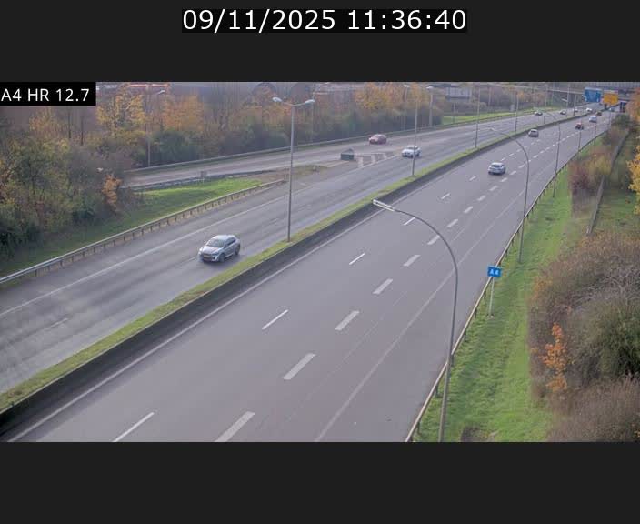 <h2>Traffic live webcam Luxembourg Esch sur Alzette - A4 - BK 12.7 - direction Esch-Belval</h2>
