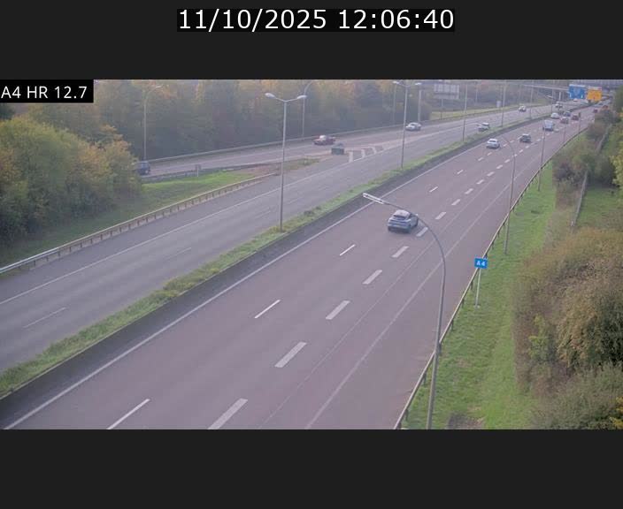 <h2>Traffic live webcam Luxembourg Esch sur Alzette - A4 - BK 12.7 - direction Esch-Belval</h2>